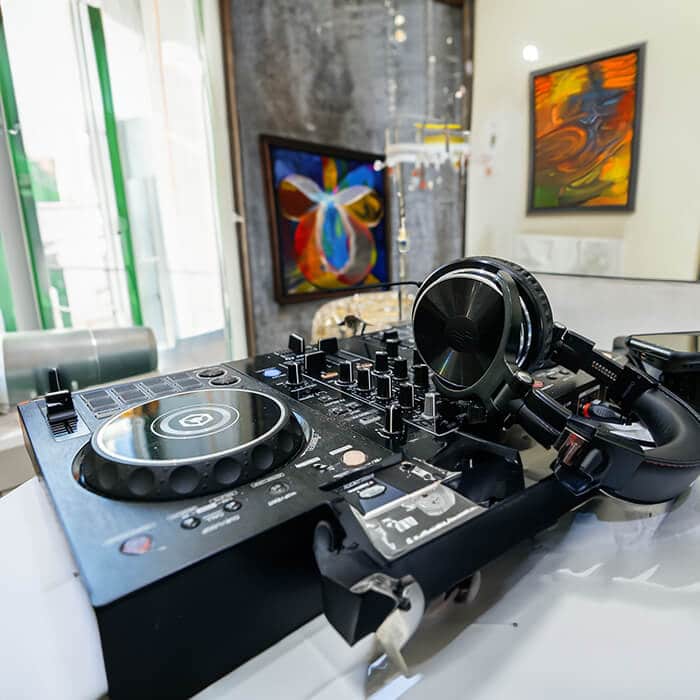 Dj for a party in Vancouver